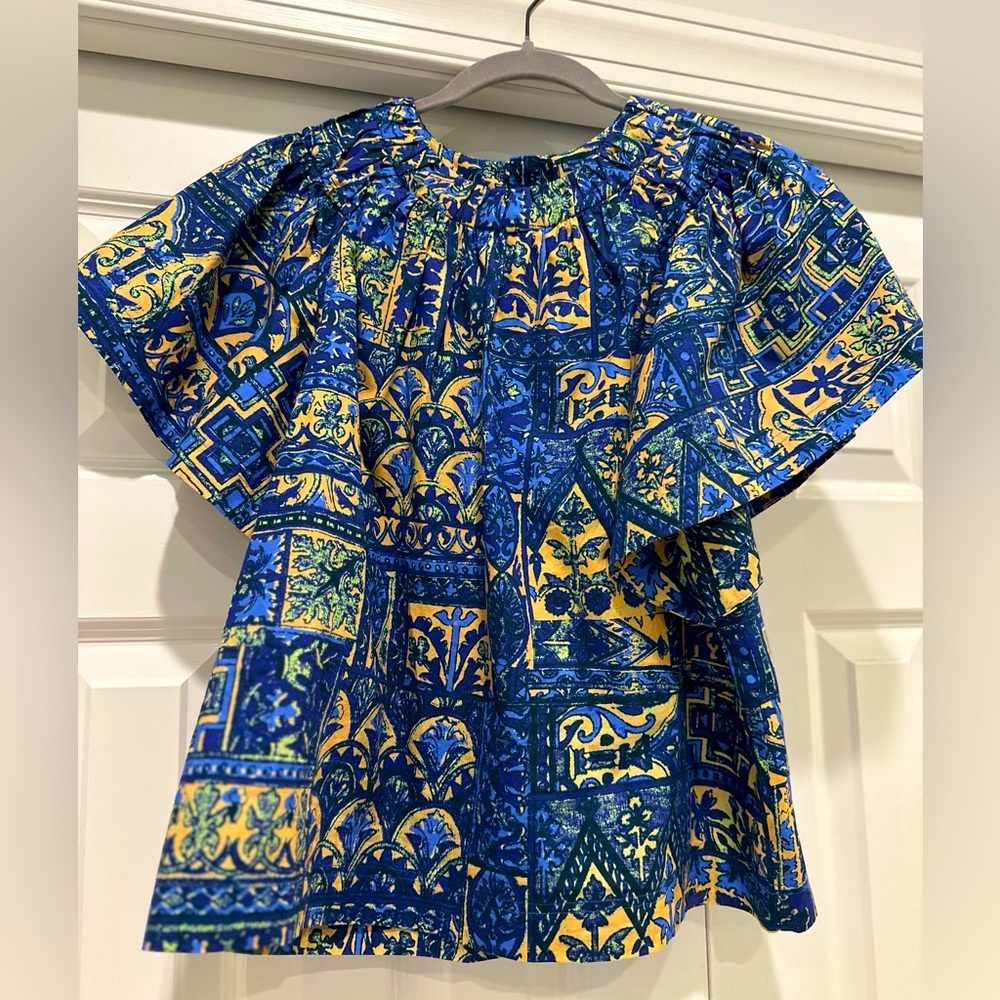 EUC. Beautiful Marie Oliver shirt.